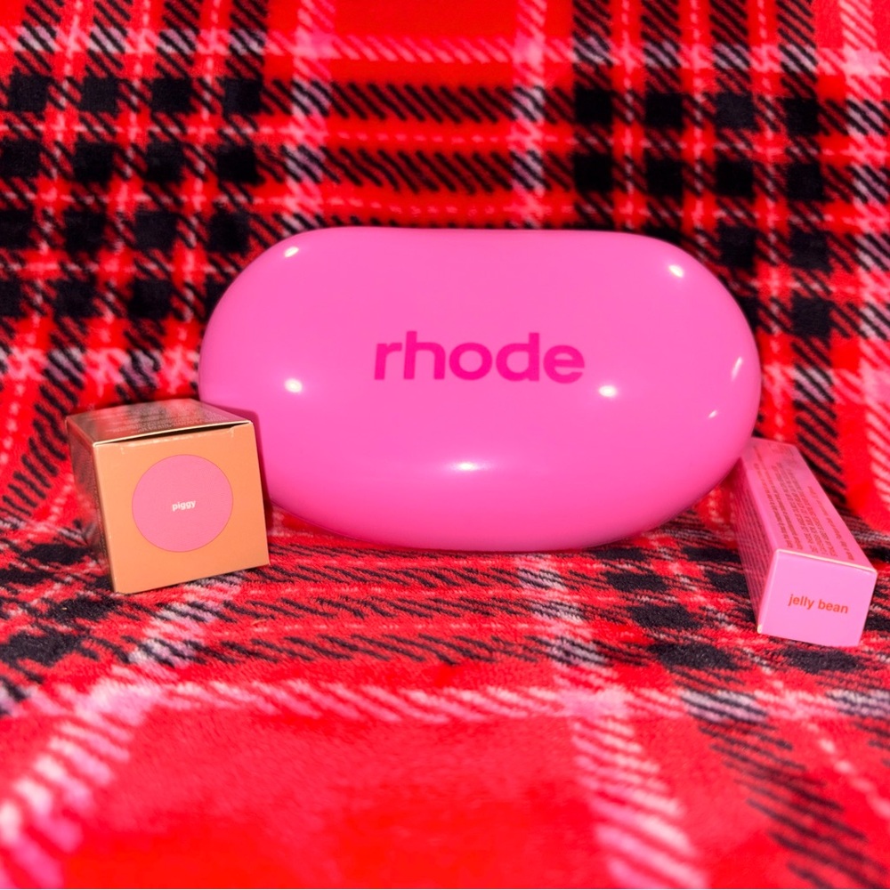 2 SETS LEFT ‼️RHODE Jellybean Beauty Bundle
